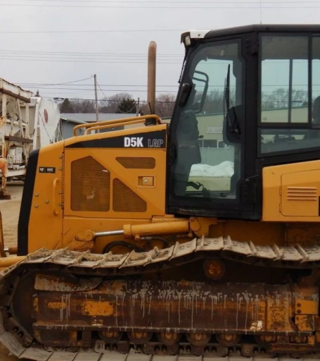 2011 Caterpillar D5K LGP dozer