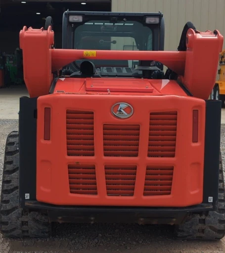 2022 Kubota SVL97-2 tracked skid steer loader