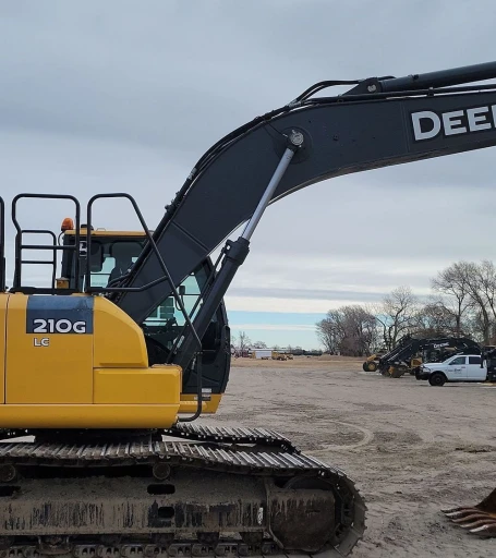 2018 John Deere 210G LC excavator
