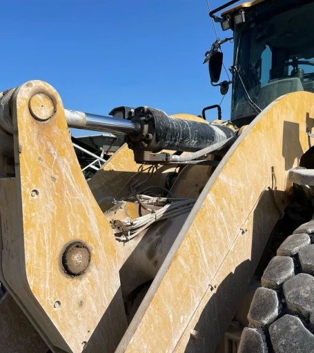 2012 Caterpillar 962K wheel loader