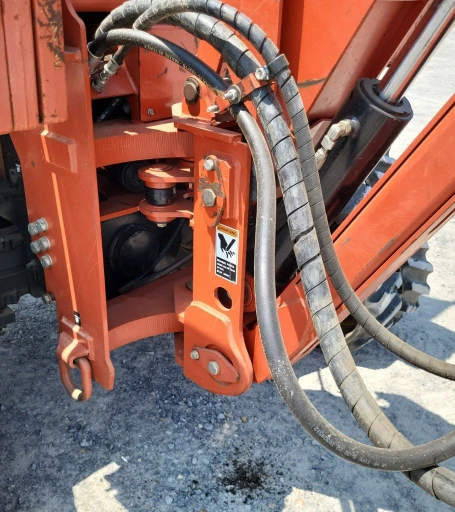 2012 Ditch Witch RT120 Quad vibratory cable plow