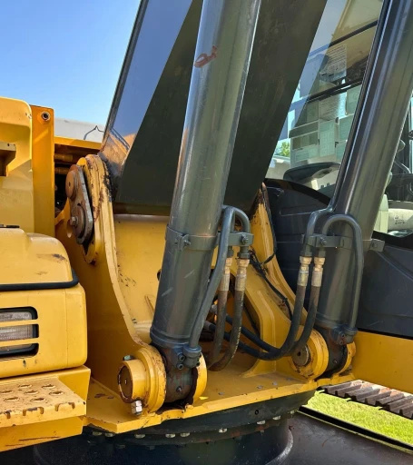 2014 John Deere 250G LC excavator