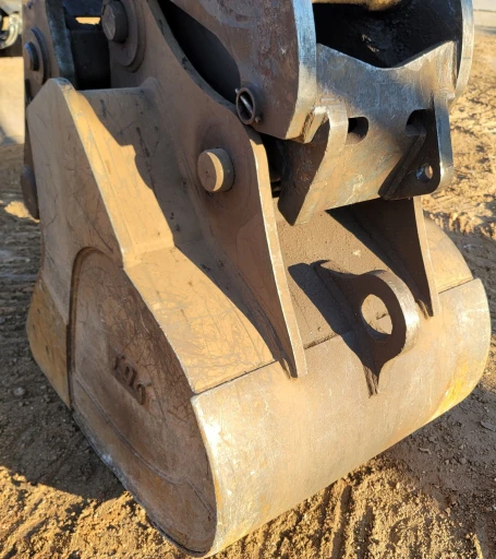 2019 Doosan DX225LC-5 excavator