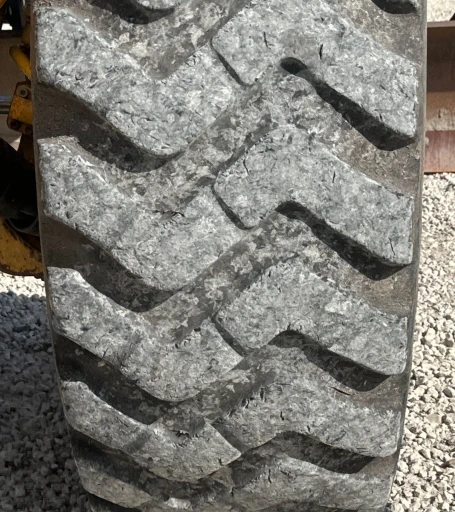2013 John Deere 772G motor grader