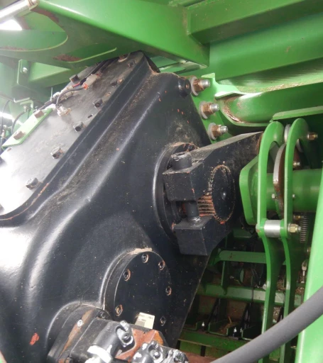 2016 John Deere L340 square baler