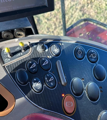 2013 Case IH 7230 2WD Combine