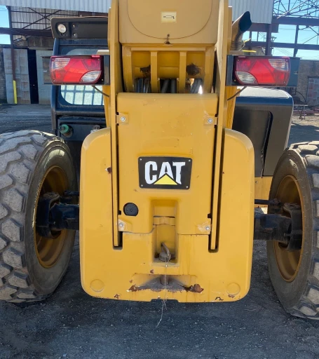 2017 Caterpillar TL1055D telehandler