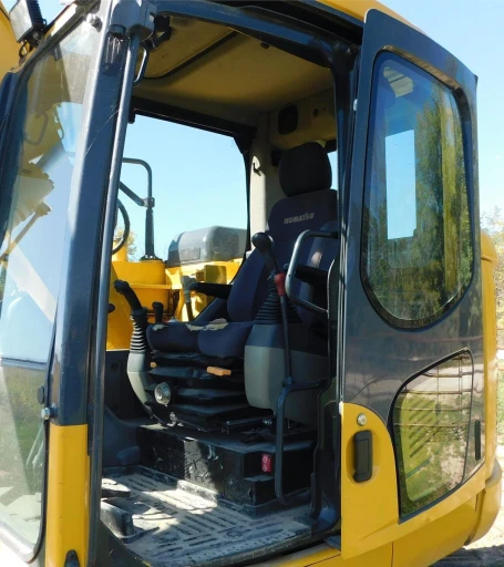 2016 KOMATSU PC138US LC-11
