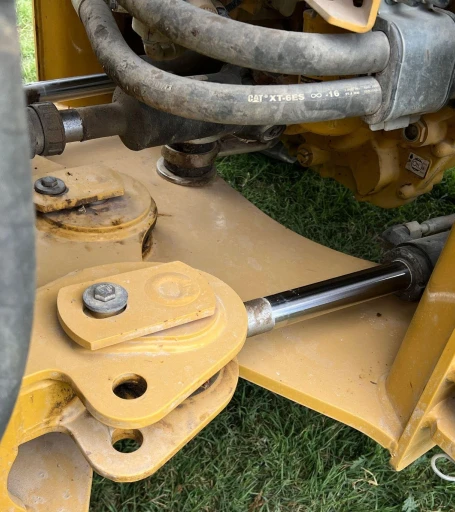 2020 Caterpillar 926M wheel loader