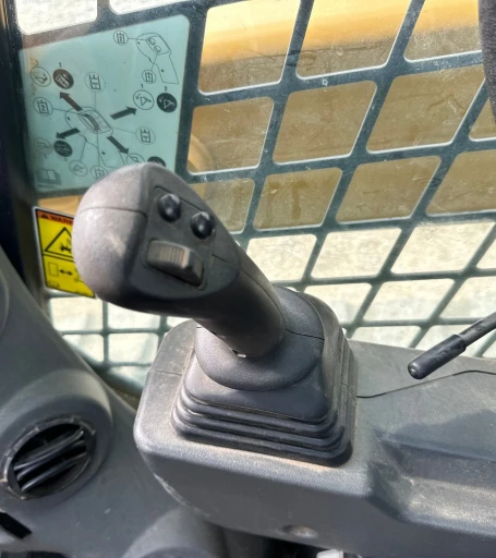 2019 Caterpillar 259D3 tracked skid steer loader