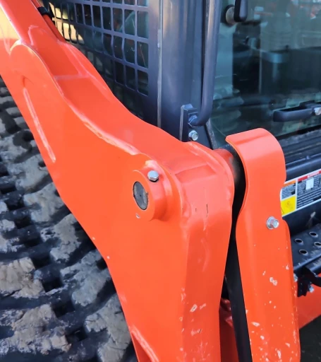 2022 Kubota SVL97-2 tracked skid steer loader