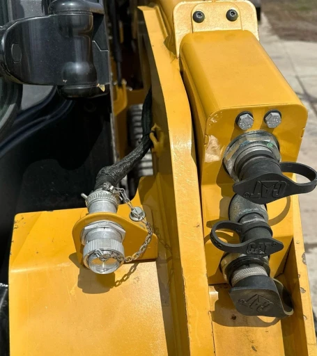 2022 Caterpillar 259D3 tracked skid steer loader