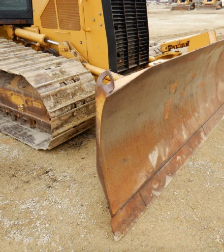 2011 Caterpillar D5K LGP dozer