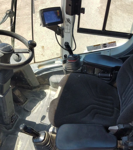 2017 Liebherr L586 wheel loader