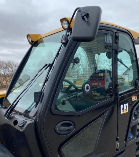 2019 Caterpillar TH408D 4x4x4 Ag Handler