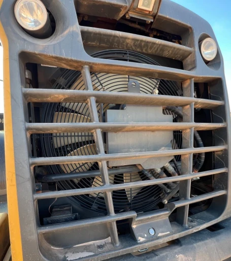 2016 Komatsu WA270-8 Wheel Loader WAttachments