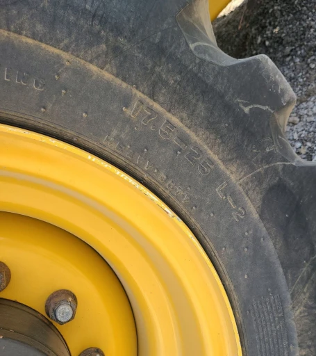 2017 Caterpillar TL1255D telehandler