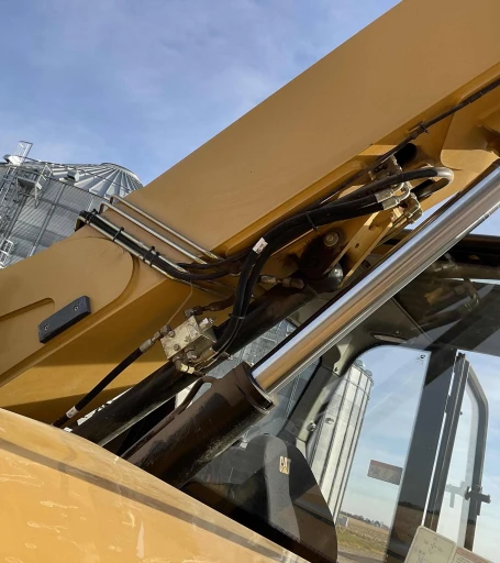 2012 Caterpillar TH406 4x4x4 Telehandler