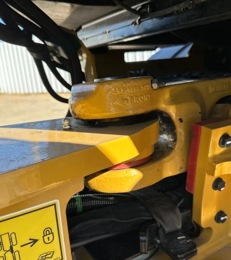 2023 Caterpillar 908 wheel loader