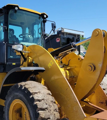 2016 Caterpillar 926M wheel loader