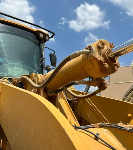 2013 Caterpillar 966K wheel loader