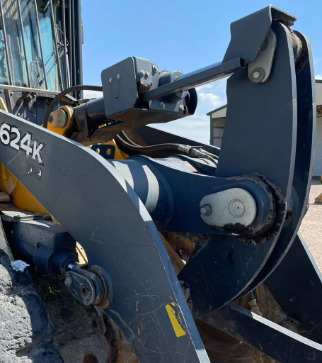 2013 John Deere 624K wheel loader