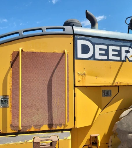 2012 John Deere 744K wheel loader