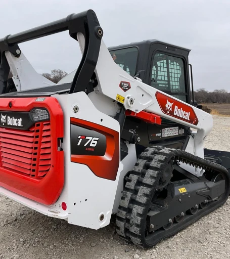 2021 Bobcat T76 R-Series Compact Track Loader