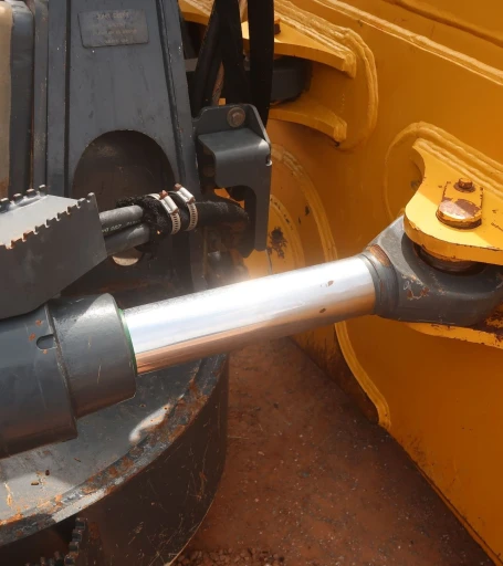2015 John Deere 750K WLT dozer
