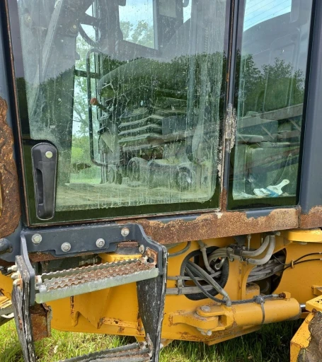 2013 John Deere 770G motor grader