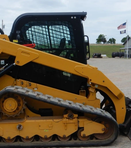 2018 Caterpillar 299D2 skid steer