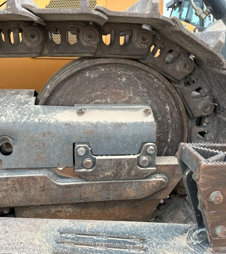 Case 2050M XLT dozer