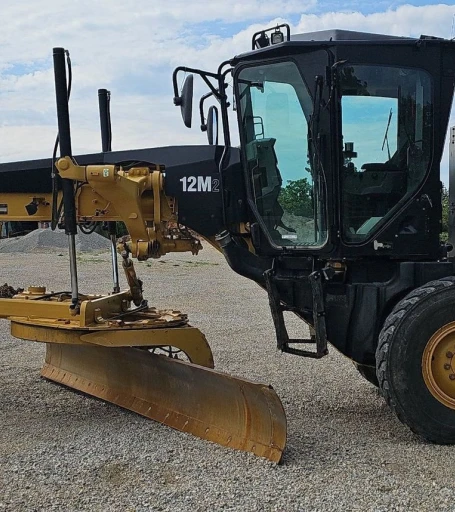 2013 Caterpillar 12M2 VHP Plus motor grader