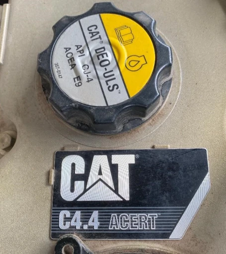 2019 Caterpillar TH408D 4x4x4 Ag Handler