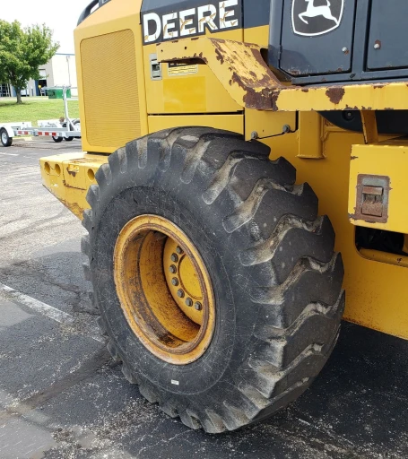 2004 John Deere 544J wheel loader