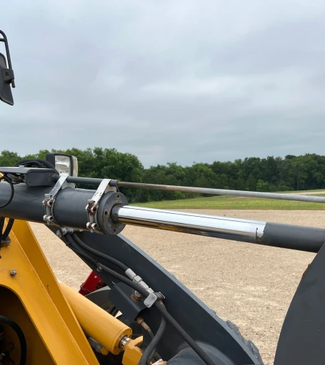 2016 John Deere 324K wheel loader