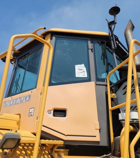 Volvo T450D 4WD scraper tractor