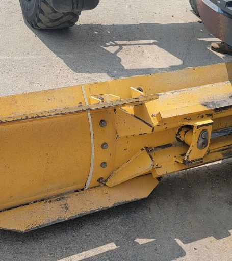 2016 John Deere 772GP motor grader