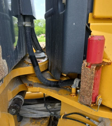 2013 John Deere 770G motor grader
