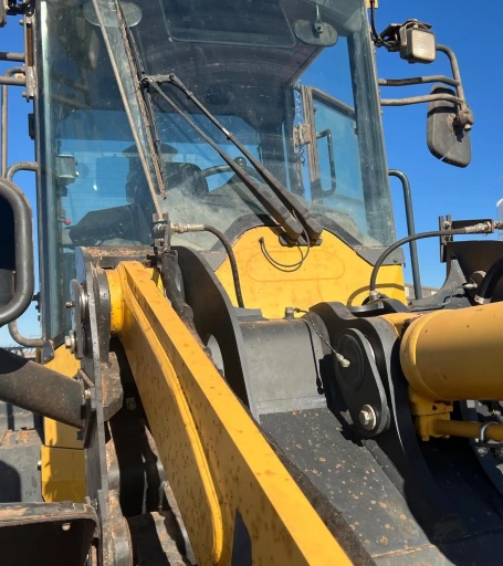 2016 Komatsu WA270-8 Wheel Loader WAttachments