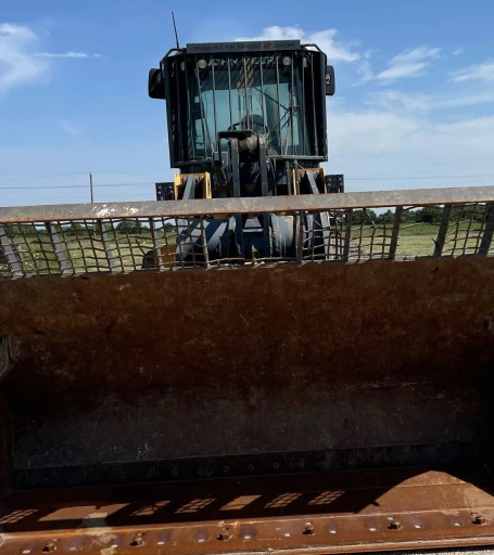 2013 John Deere 624K wheel loader