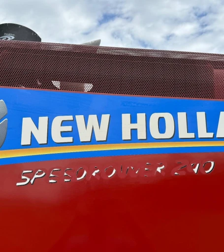 2014 New Holland Speedrower 240 Self-Propelled Windrower