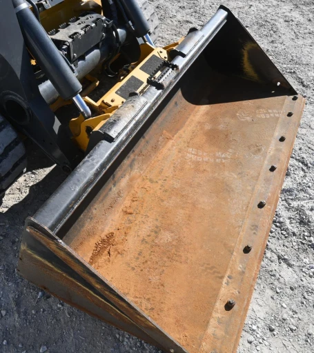 2022 John Deere 331G compact track loader
