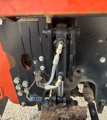 2013 Ditch Witch RT120 Quad trencher