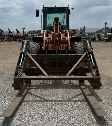 2011 Case 821F wheel loader