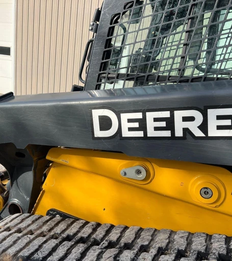 2019 John Deere 333G  tracked skid steer loader