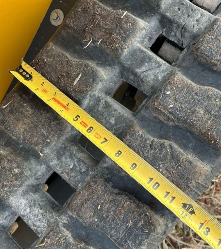 2019 John Deere 325G tracked skid steer loader