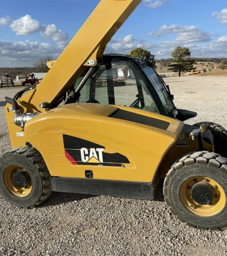 2015 Caterpillar TH255C Telehandler