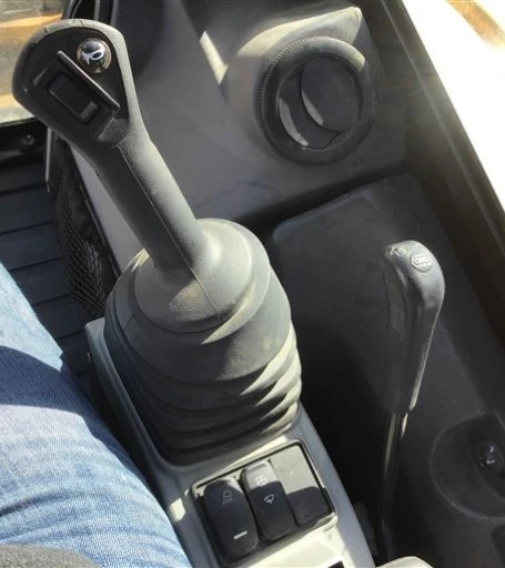 2015 Caterpillar 305E2CR Mini Excavator