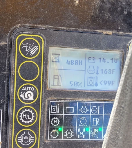 2017 Vermeer RTX750 trencher